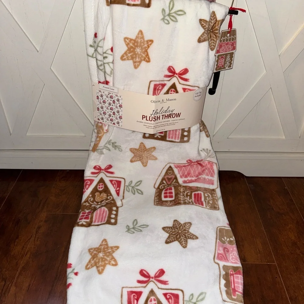 Gingerbread Village Plush Throw Blanket